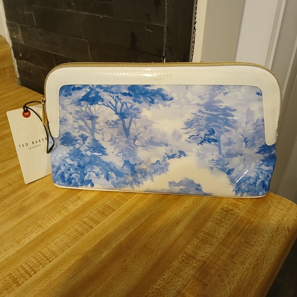 Ted Baker | Bags | Ted Baker Nwt Cosmetic Case | Poshmark